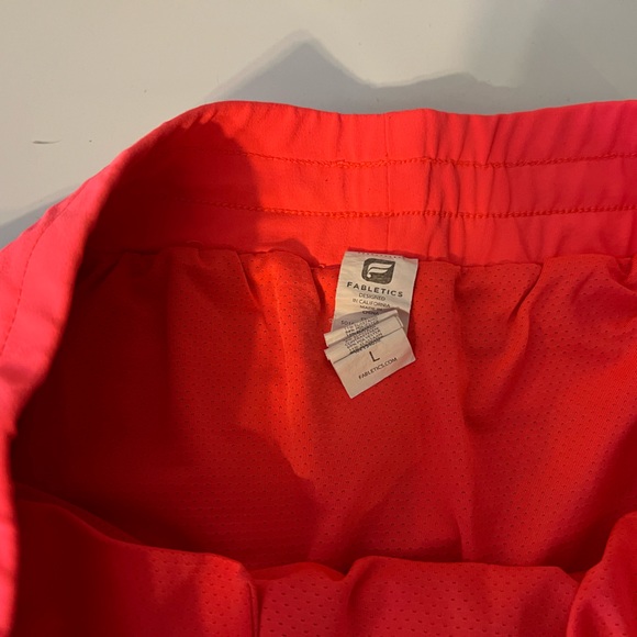 Fabletics Size L - Picture 2 of 2